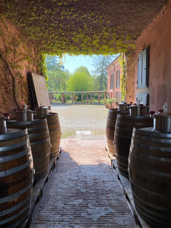 Tenuta Pizzone Wine Resort Rivanazzano Terme Extérieur photo