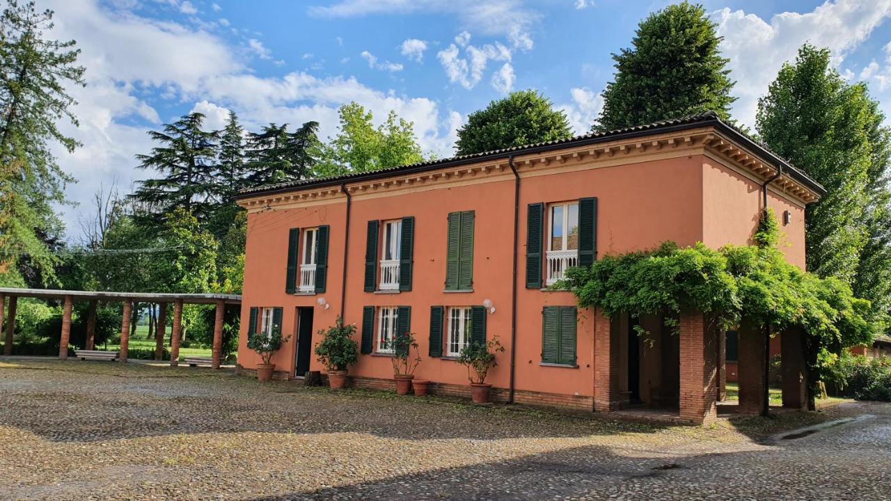 Tenuta Pizzone Wine Resort Rivanazzano Terme Extérieur photo